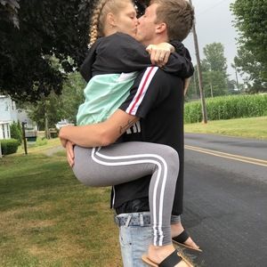 Meet your Posher, Avery